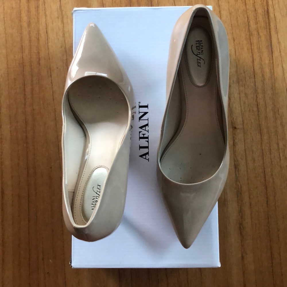 Alfani nude step n lex heels